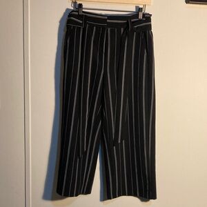 Apt. 9 Black and White Patterned Garment